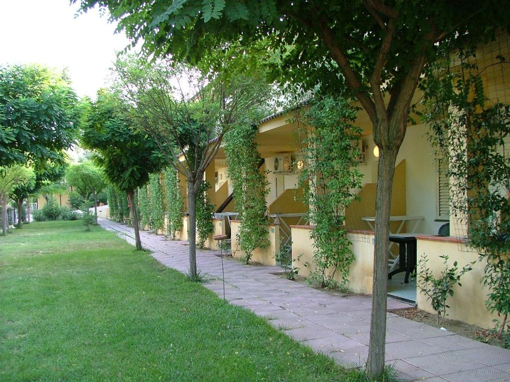 Villaggio Green Garden Club