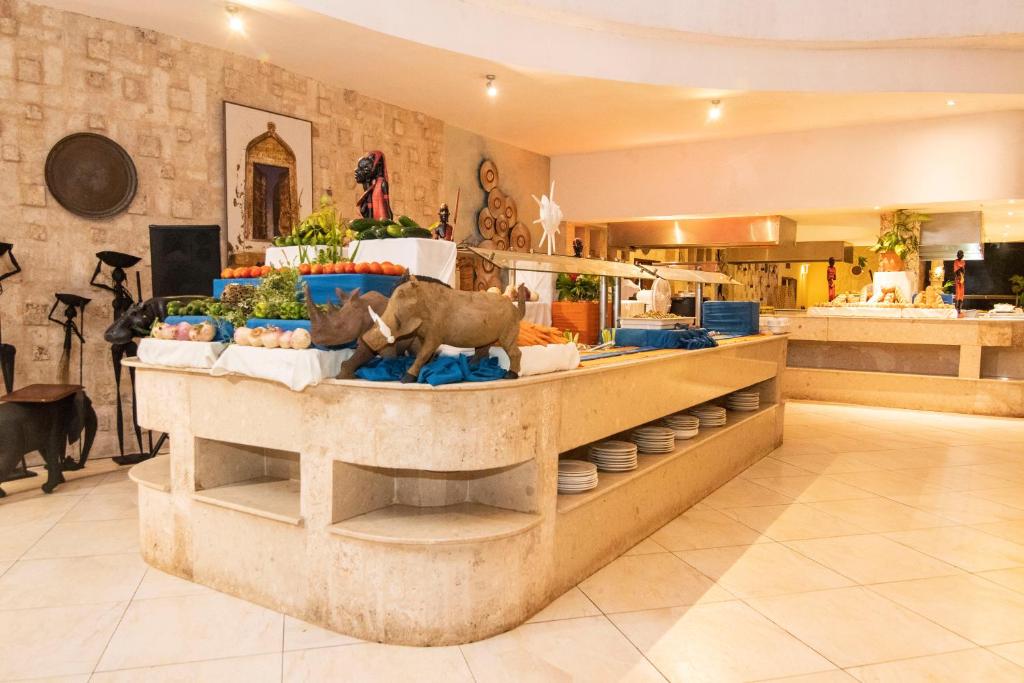 Leopard Beach Resort and Spa