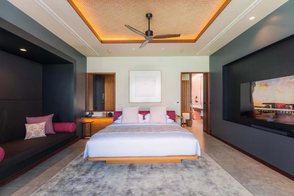 Veligandu Maldives Resort Island