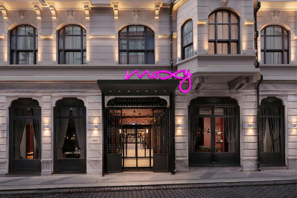 Speciale Immacolata - Moxy Istanbul Taksim