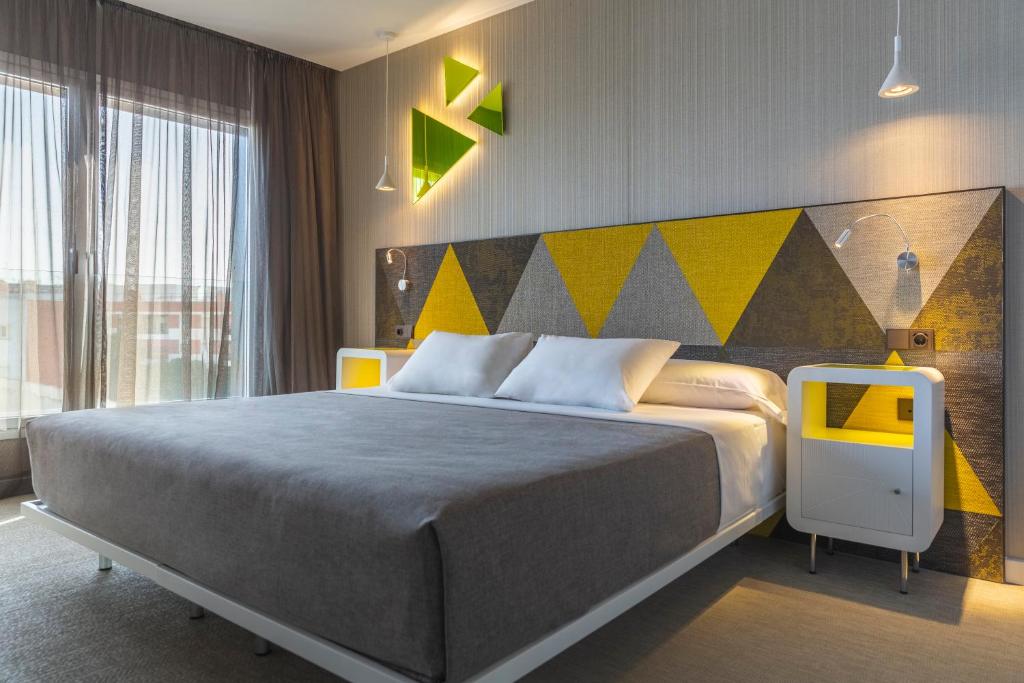 Hotel Macià Sevilla Kubb