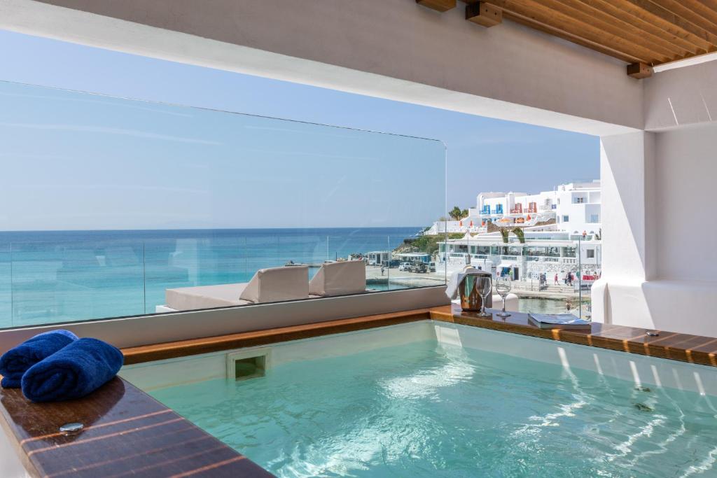 Mykonos Kosmoplatz Beach Resort
