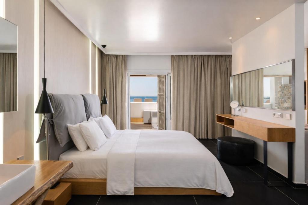 Mykonos Kosmoplatz Beach Resort